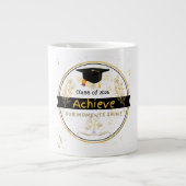 Elegant Class of 2026 Graduation Gold Floral Coffe Jumbo-Tasse (Vorderseite)