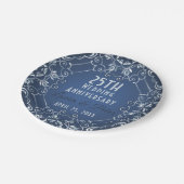 Elegant Classy Blue und Silver Wedding Jubiläum Pappteller (Schrägansicht)