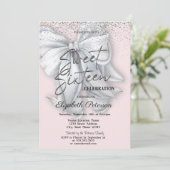Elegant Confetti White Bow Pink Sweet 16 Einladung (Stehend Vorderseite)