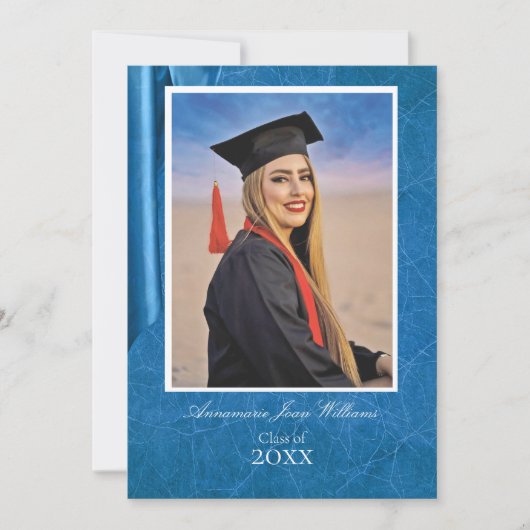 Elegant Contemporary Blue Graduation Card Ankündigung (Vorderseite)