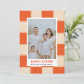 Elegant Coral & Cream Pattern Happy Easter Photo Feiertagskarte (Stehend Vorderseite)