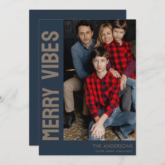 Elegant Custom Foto Merry Vibes Feiertagskarte (Vorne/Hinten)