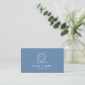 Elegant Custom Logo Minimalist Muted Blue Visitenkarte (Stehend Vorderseite)