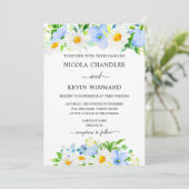 Elegant Daisy and Forget Me Not Wedding Einladung (Stehend Vorderseite)