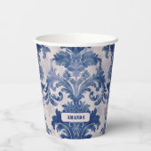 Elegant Damask Blue toile de jouy monogram Pappbecher (Rückseite)
