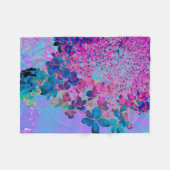 Elegant Dark Blue and Magenta Limelight Hydrangea Fleecedecke (Vorderseite (Horizontal))