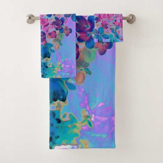 Elegant Dark Blue und Magenta Limelight Hydrangea Badhandtuch Set (Insitu)