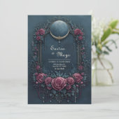Elegant Dark Navy Burgundy Floral Evening Wedding Einladung (Stehend Vorderseite)