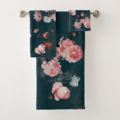 Elegant Dark Rich Dutch Floral Pink Roses Badhandtuch Set (Insitu)