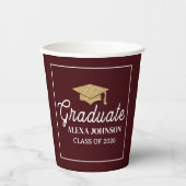 Elegant Deep Burgundy Class Of 2026 Graduation Pappbecher (Vorderseite)