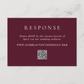 Elegant Deep Burgundy QR Code Classic Wedding RSVP Karte (Vorderseite)
