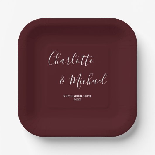Elegant Deep Burgundy Script Minimalist Wedding Pappteller (Vorderseite)