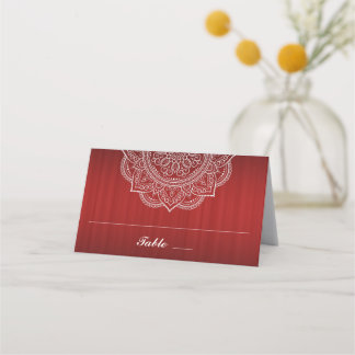Elegant Deep Red and White Paisley Indian Wedding Platzkarte