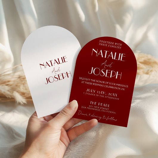 Elegant Deep Red White Burgundy Arched Wedding Einladung