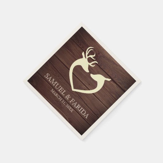 Elegant Deer Heart Rustic Wood Wedding Serviette (Ecke)