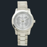 Elegant Diamond Jubilee 75. Hochzeitstag W Armbanduhr<br><div class="desc">Opulente Eleganz umrahmt dieses 75-jährige Hochzeitsstipendesign in einem einzigartigen geschmolzenen Diamantendesign mit zentrischem Teardrop-Diamant mit Imitaten, die auf einem silberfarbenen Farbverlauf Glitzern hinzufügen. Originelles Design von Holiday Hearts Designs (Rechte vorbehalten). Bitte beachten Sie, dass alle Verzierungen bedruckt sind und nur so gedruckt werden, dass sie möglichst real in einem flachen,...</div>