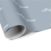 Elegant Dusty Blue benutzerdefinierte Skriptname c Geschenkpapier (Rolleneckpunkt)