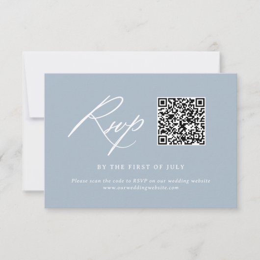 Elegant Dusty Blue Calligraphy Wedding QR Code RSVP Karte (Vorderseite)