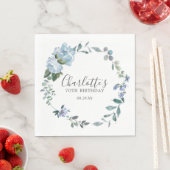 Elegant Dusty Blue Floral 70. Geburtstag Custom Serviette (Beispiel)