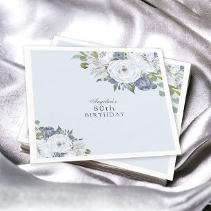 Elegant Dusty Blue Floral 80. Geburtstagsparty Serviette