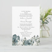 Elegant Dusty Blue Floral Beide Eltern Hochzeit Einladung (Stehend Vorderseite)