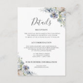 Elegant Dusty Blue Floral Moderne Hochzeit Begleitkarte (Vorderseite)