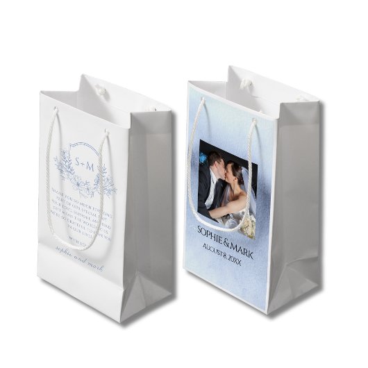 Elegant Dusty Blue Floral Monogram Crest Wedding Kleine Geschenktüte