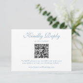Elegant Dusty Blue Floral QR Code Wedding RSVP  (Stehend Vorderseite)
