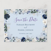 Elegant Dusty Blue Floral Save the Date Einladungspostkarte (Vorderseite)