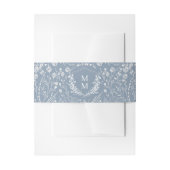 Elegant Dusty Blue Floral Wappen Monogram Wedding Einladungsbanderole (Vorderseite Beispiel)