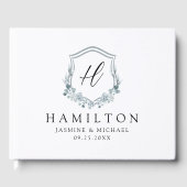 Elegant Dusty Blue Floral Wappen Monogram Wedding Gästebuch (Vorderseite)