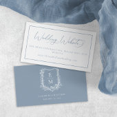 Elegant Dusty Blue Floral Wappen Wedding Website Begleitkarte