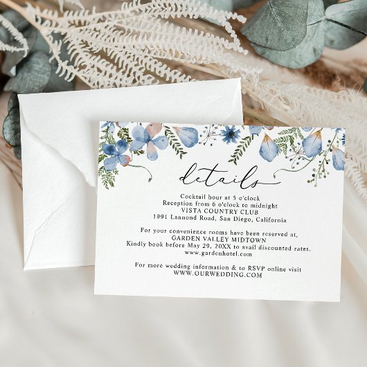 Elegant Dusty Blue Floral Wedding Details Begleitkarte