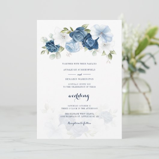 Elegant Dusty Blue Floral Wedding Einladung (Stehend Vorderseite)