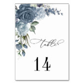 Elegant Dusty Blue Floral Wedding Table Card Tischnummer (Vorderseite)