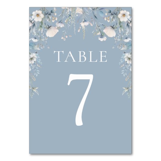 Elegant Dusty Blue Flowers Blumenhochzeit Tischnummer (Vorderseite)