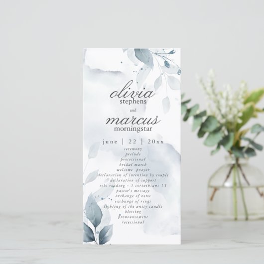 Elegant Dusty Blue Foliage (Stehend Vorderseite)