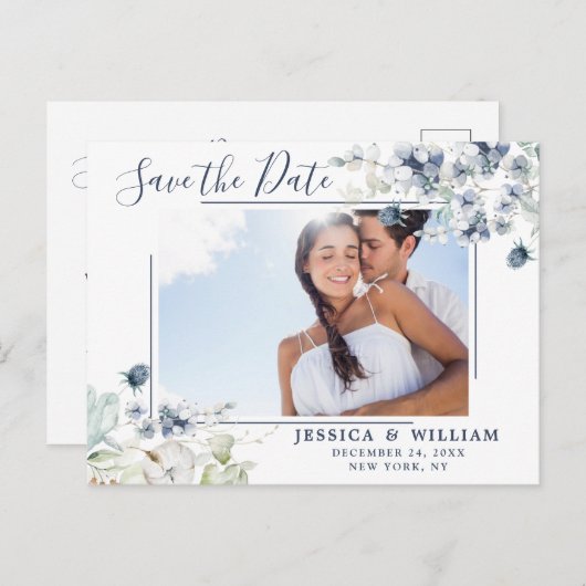 Elegant Dusty Blue Foliage Wedding Save the Date Ankündigungspostkarte (Vorne/Hinten)