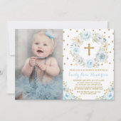 Elegant Dusty Blue Gold Floral Taufkommunion Einladung (Vorderseite)