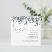 Elegant Dusty Blue Greenery Brautparty Einladung (Stehend Vorderseite)