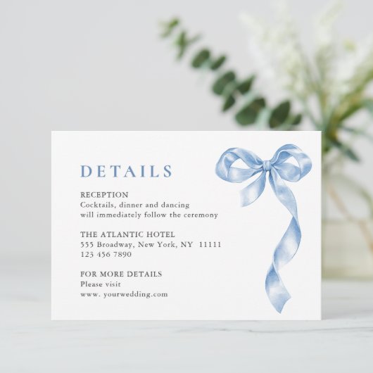 Elegant Dusty Blue Hand Drawn Bow Wedding Details Begleitkarte (Stehend Vorderseite)