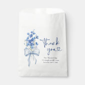 Elegant Dusty Blue Hydrangea Brautparty Geschenktütchen (Vorderseite)