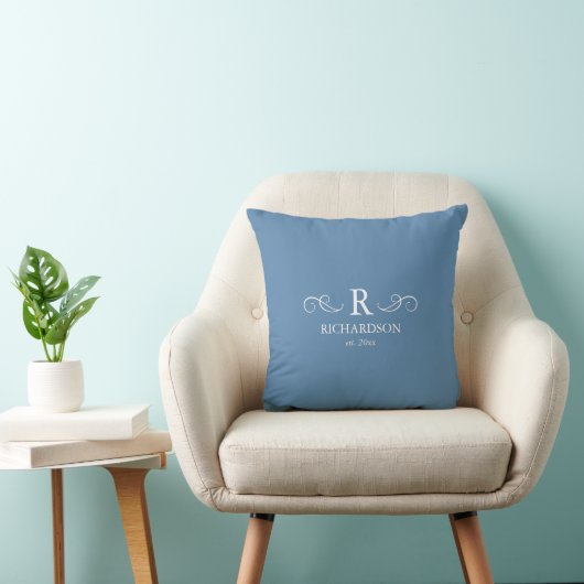 Elegant Dusty Blue Monogram Kissen (Stuhl )