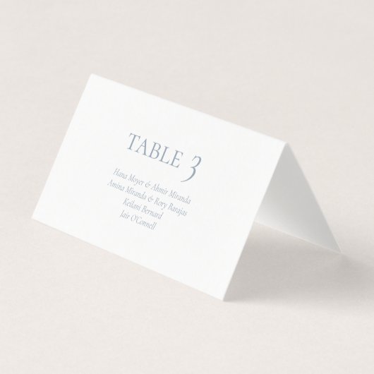 Elegant Dusty Blue Monogram Wedding Platzkarten (Vorderseite)