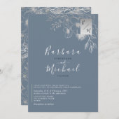 Elegant Dusty Blue Monogrammed Wedding Einladung (Vorne/Hinten)