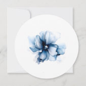 Elegant Dusty Blue Navy Blume Hochzeit Save The Date (Rückseite)