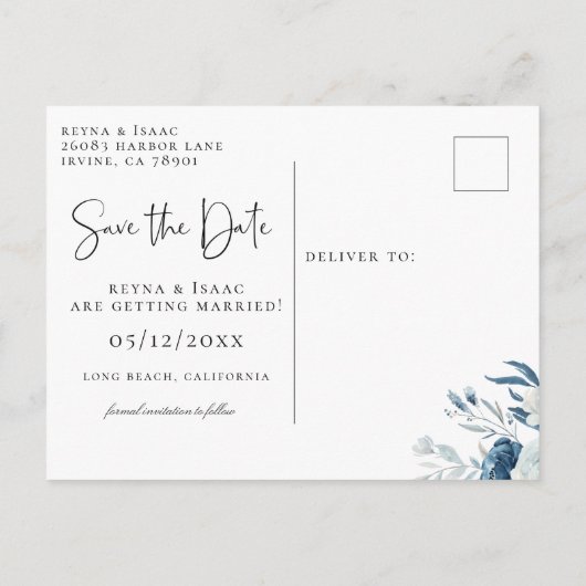 Elegant Dusty Blue Navy Floral Save the Date Ankündigungspostkarte (Rückseite)