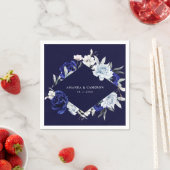 Elegant Dusty Blue Navy Floral Wedding Serviette (Beispiel)
