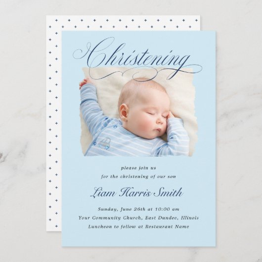 Elegant Dusty Blue Pastel Script Taufe Foto Boy Einladung (Vorne/Hinten)