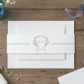 Elegant Dusty Blue Pastel Wildflower Crest Wedding Einladungsbanderole